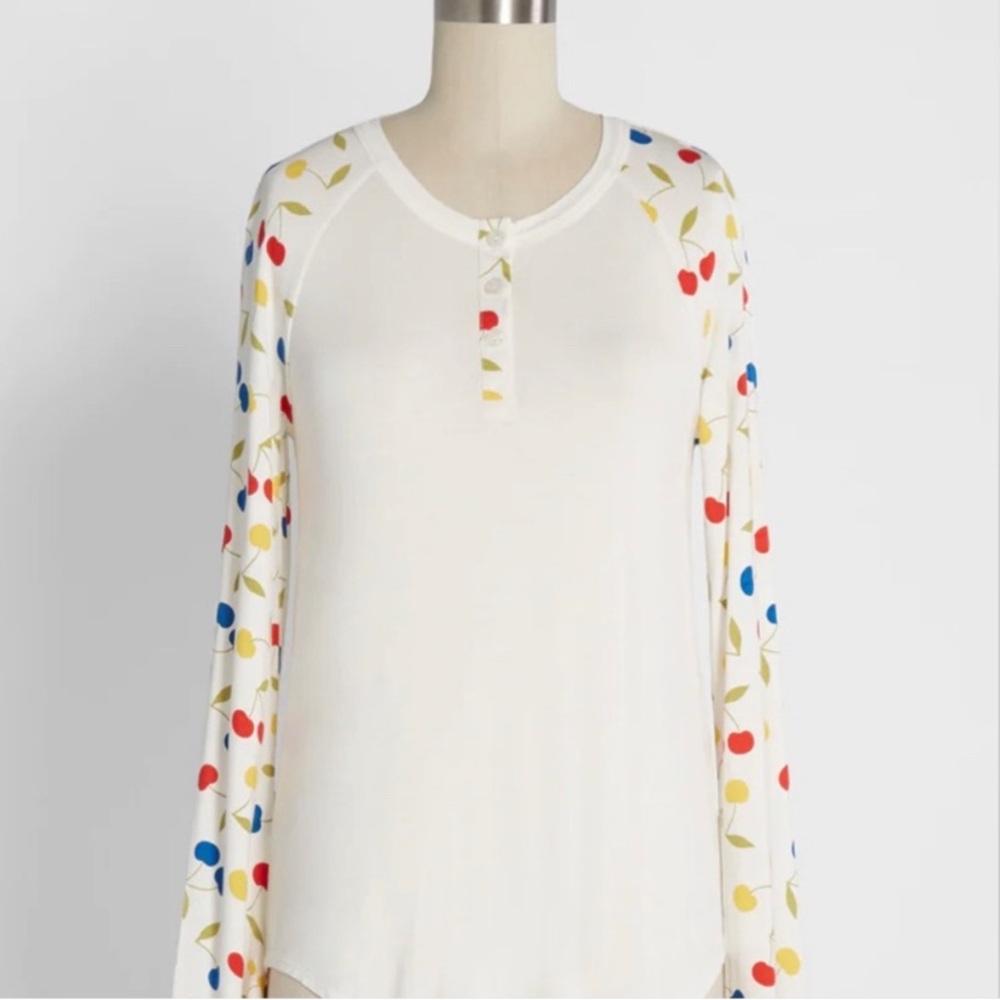 NWOT ModCloth Cherries Henley top